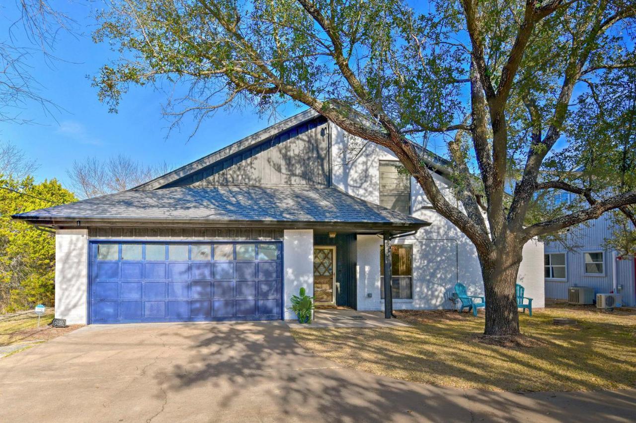 Chic Lakefront Granbury Getaway With Private Dock! Exterior foto